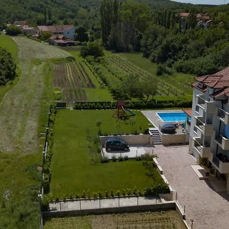Deluxe Golubica W/ Swimming Pool Holiday home